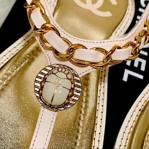 [SOLD]Chanel 2019 Egyptian beetle motif 19A sandal